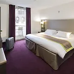 ホテル Astrid 4*